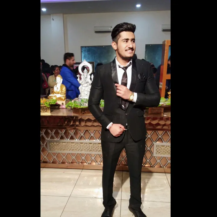 bhavay152