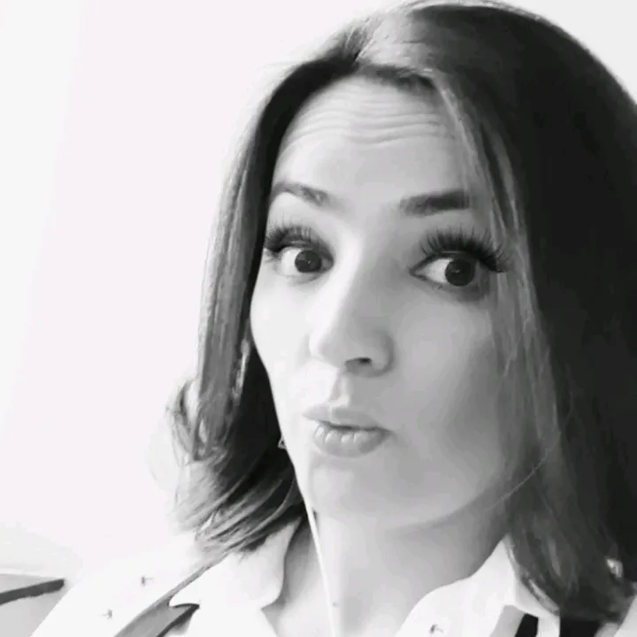 @elifkurtpala