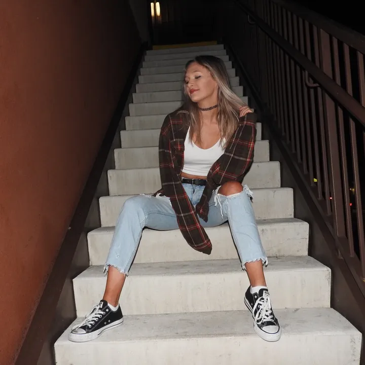 @kaylajean_25