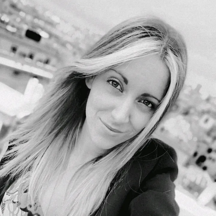 @blond3_chic