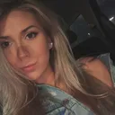 @dumbbbblonde