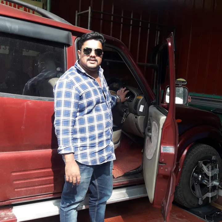 @nidhin598