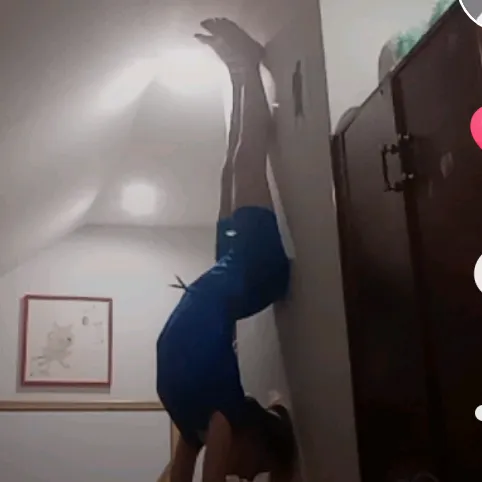 gymnastic_girl_czech