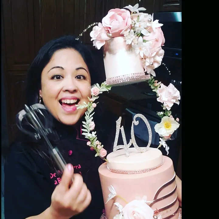@ibedysartcakes