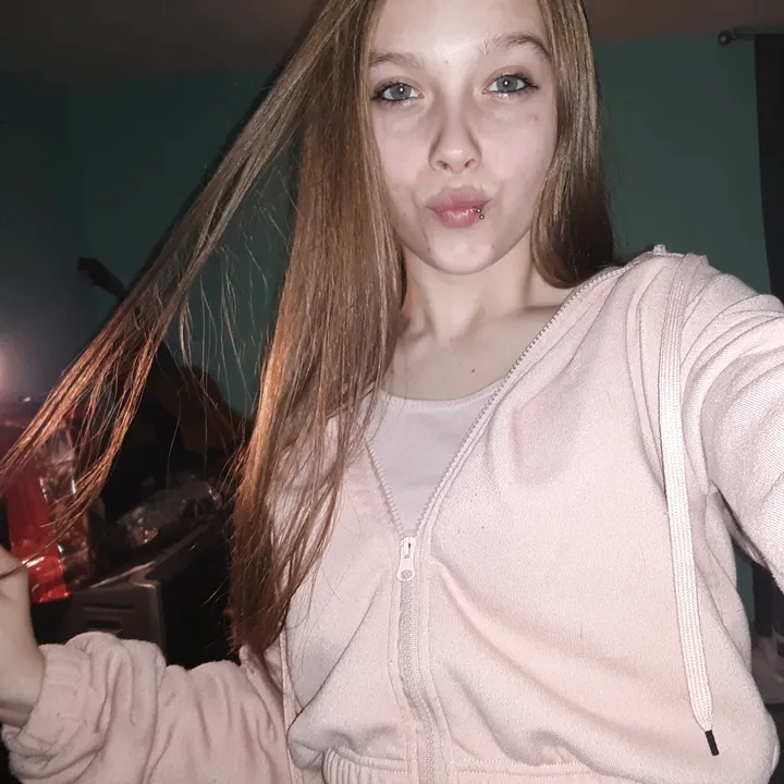 zoeylynnmaynard