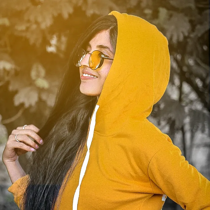@_heenu_._