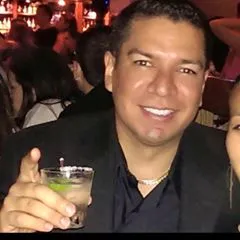 @henryjrosales
