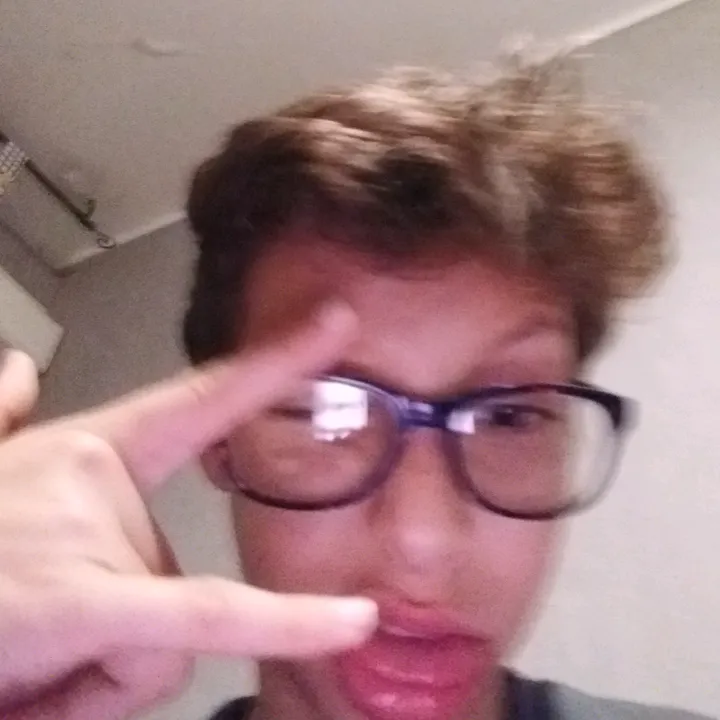 @adam.hed