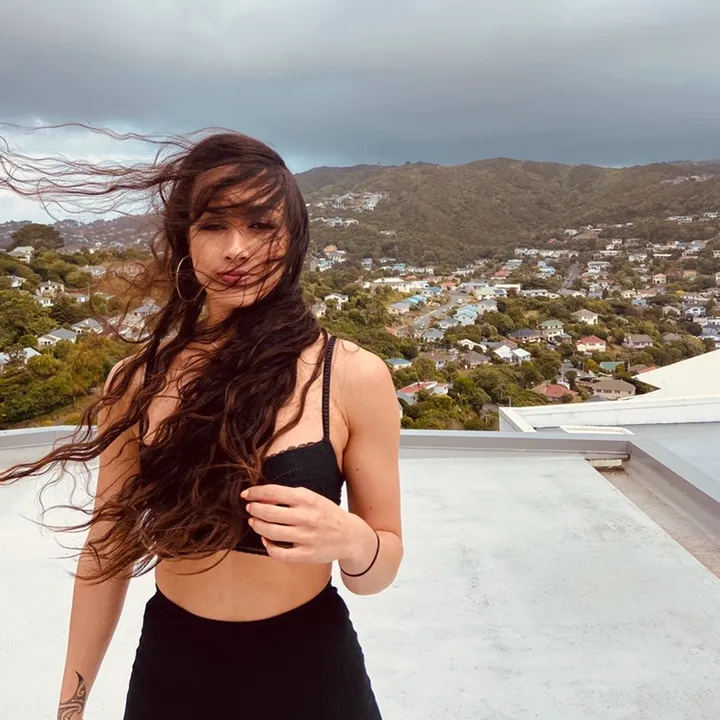 @nmollym