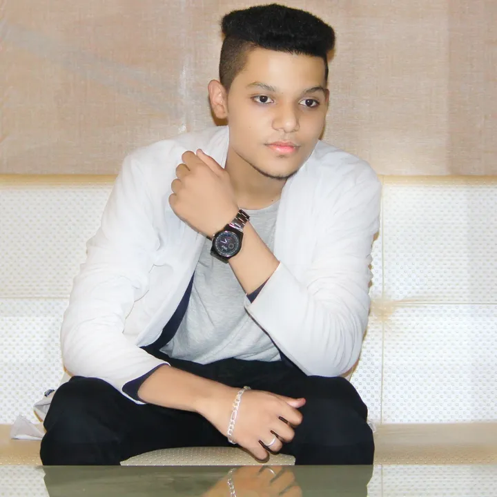 _esar_khan_035