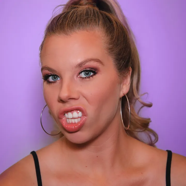 @megmackenzies