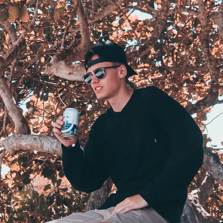 @cole____young