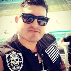 @frankiethefoxx