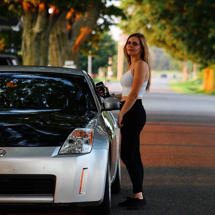 @blue_eyes_z33