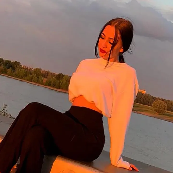 ellaaa.17.112019