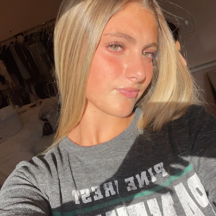 @nikkicacc