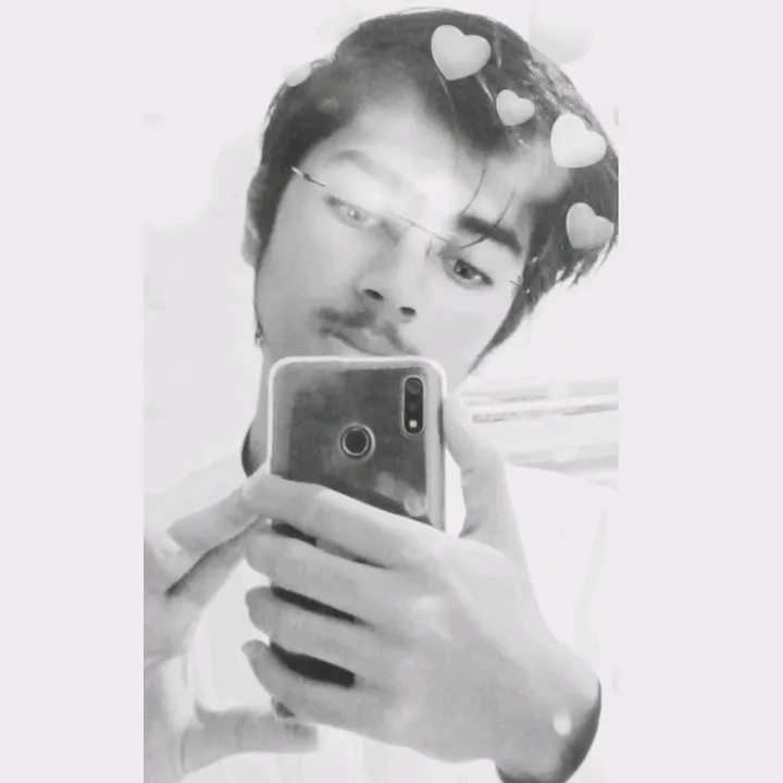 moeezarela_