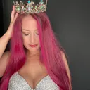 @nicolehennessy2