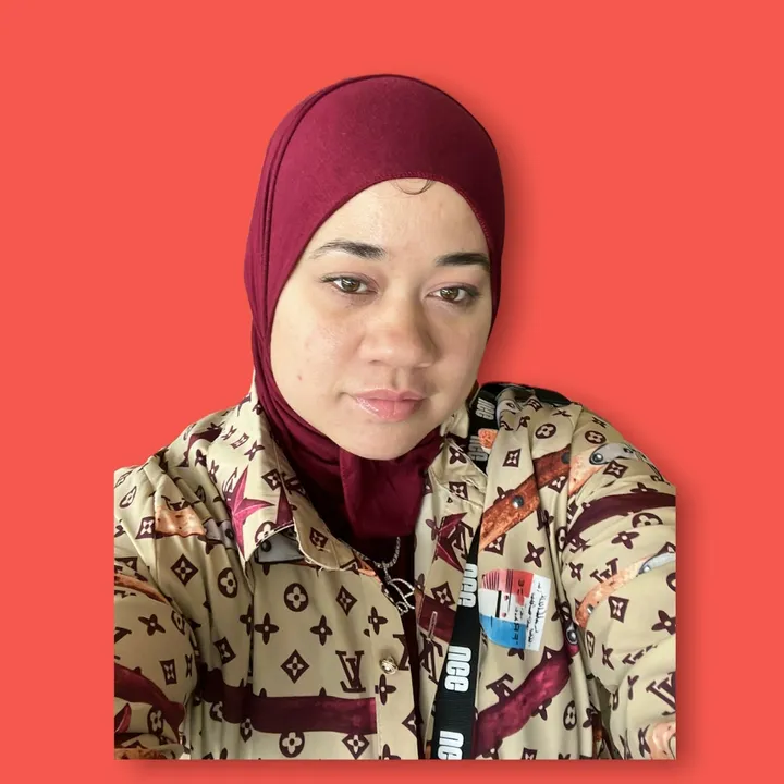 hennaartistaaisha