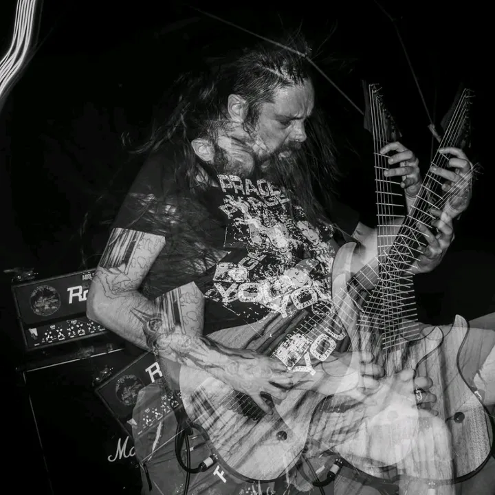 @8string_samurai