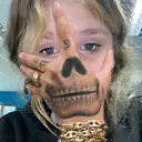 @defnot_alycia