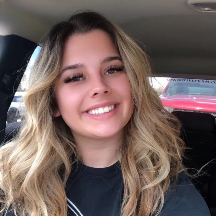 @rose_elephants98