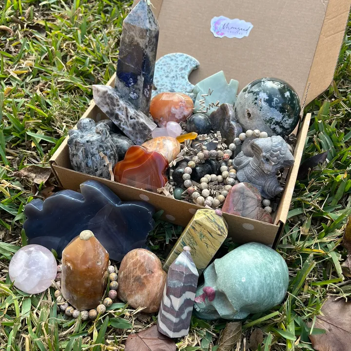 moonsandcrystal