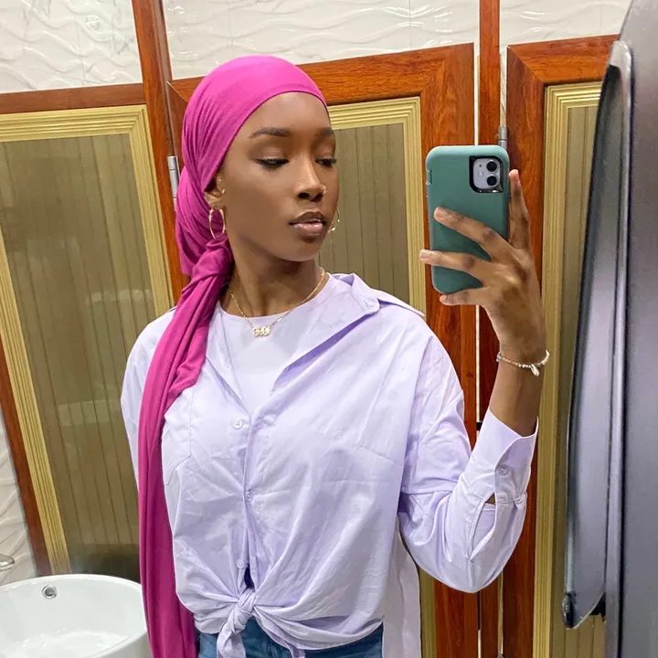 @maliadia_