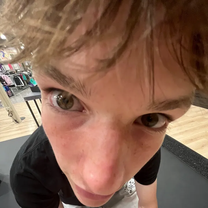 @smhtoyou