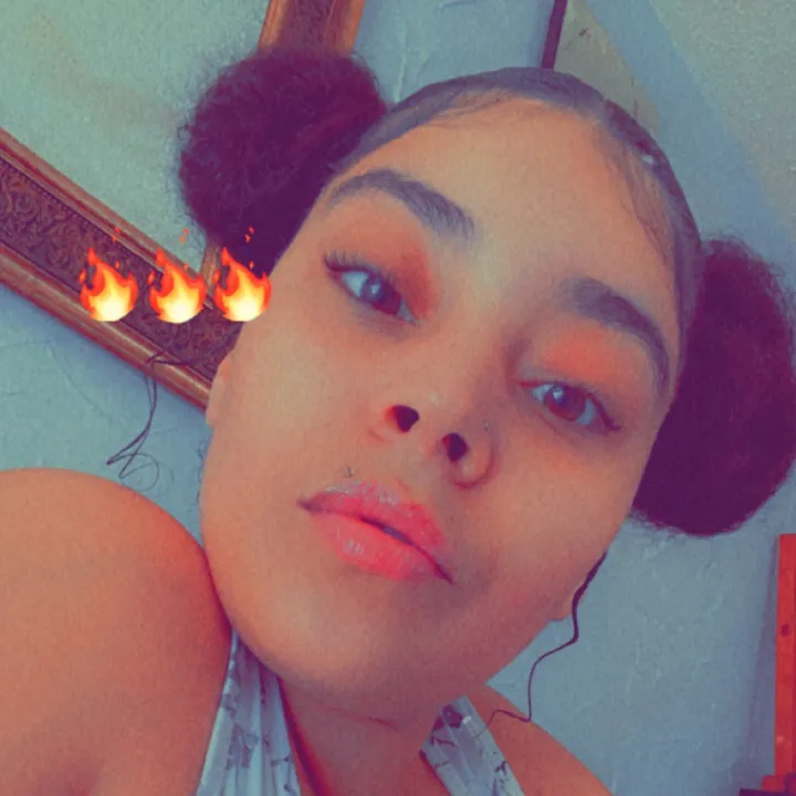 @lightskin_thang2703