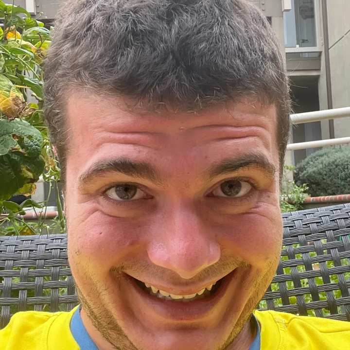 @andrewmrweird