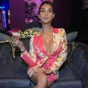@nikkiewifey
