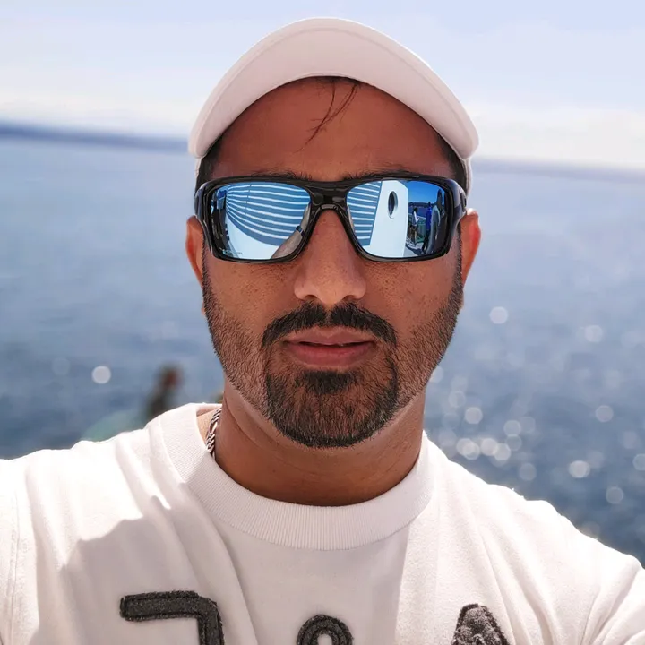 vik00711