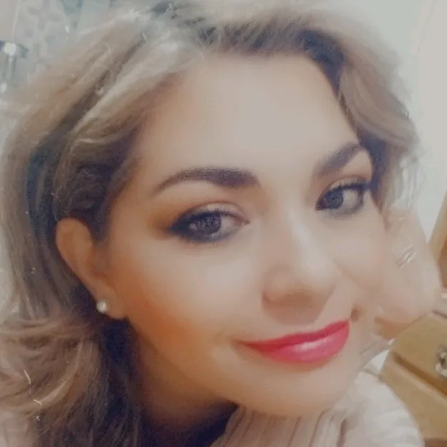 @jazminlar08