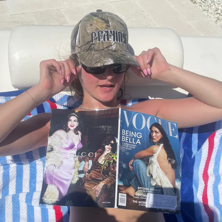 @isseybehr