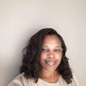 @queennelson025