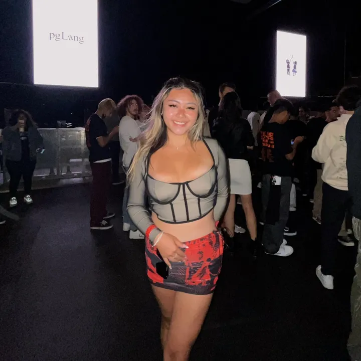 @heyprincessemily