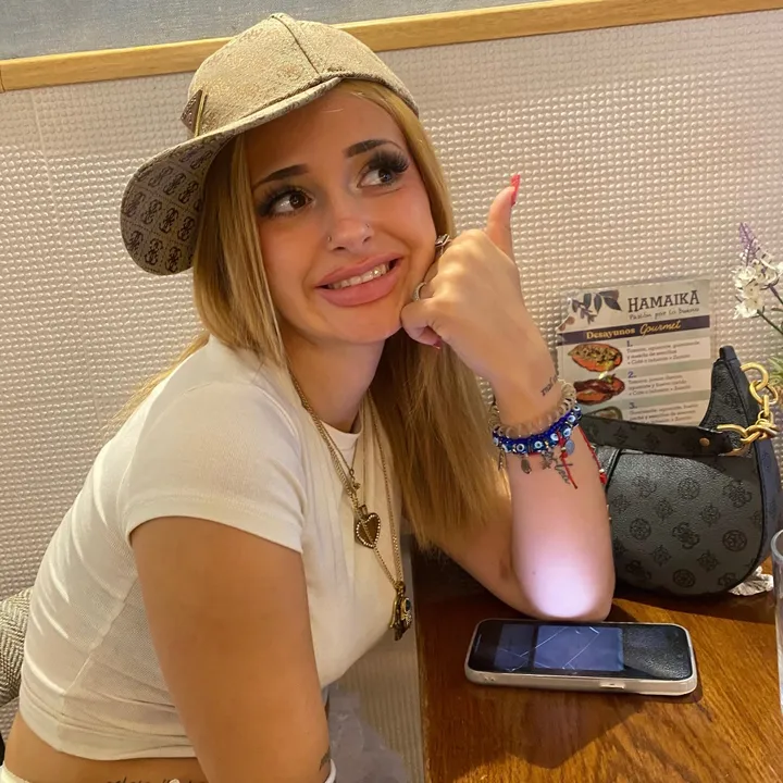@anesytah