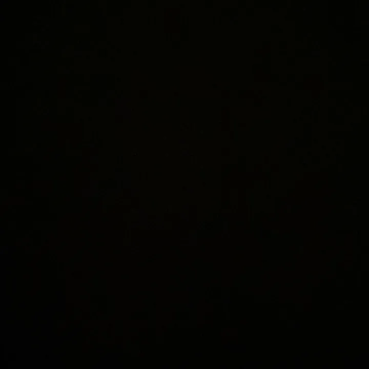 @d.a.n.i.e.l.l.e4