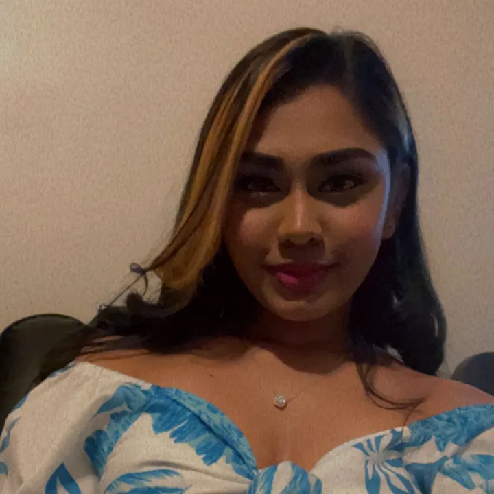 @chrissy_singh