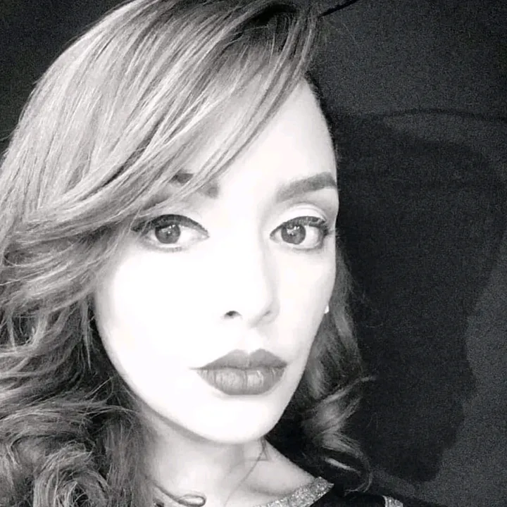 @vania.borja