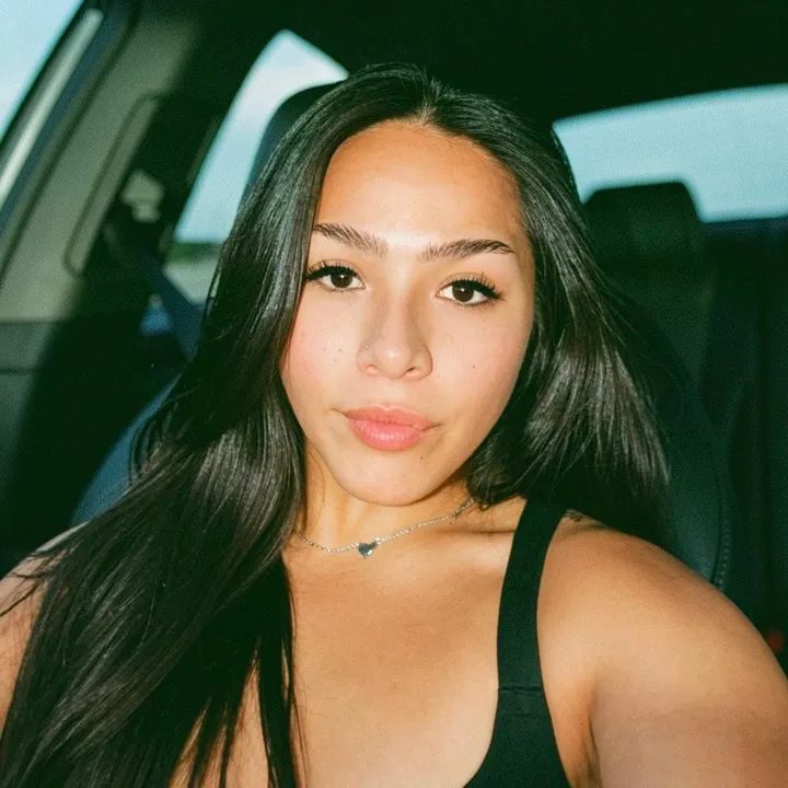 @nleannne