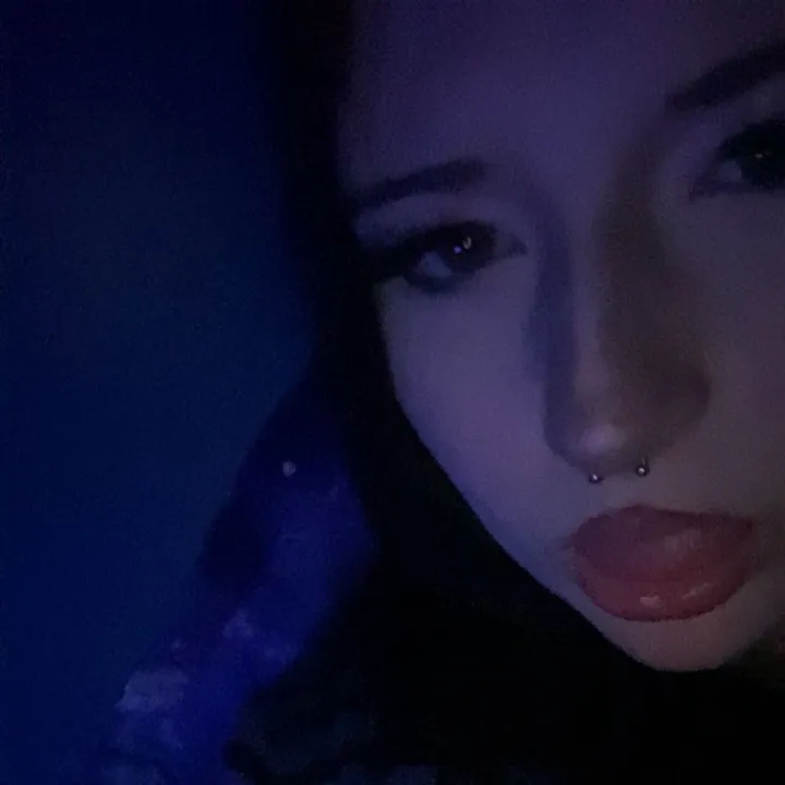 @ieat_glitterglue69