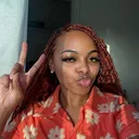 @curlyambi