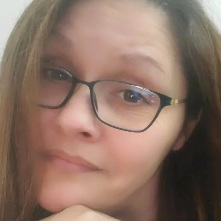 @angelawolfe20