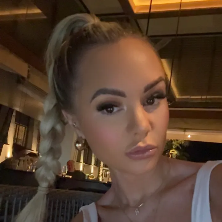 @ellafrances04