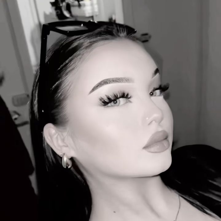 𝒍𝒂𝒖𝒓𝒂 - original sound