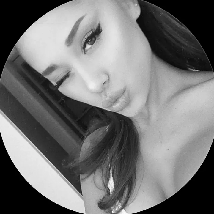 ariana_nasty