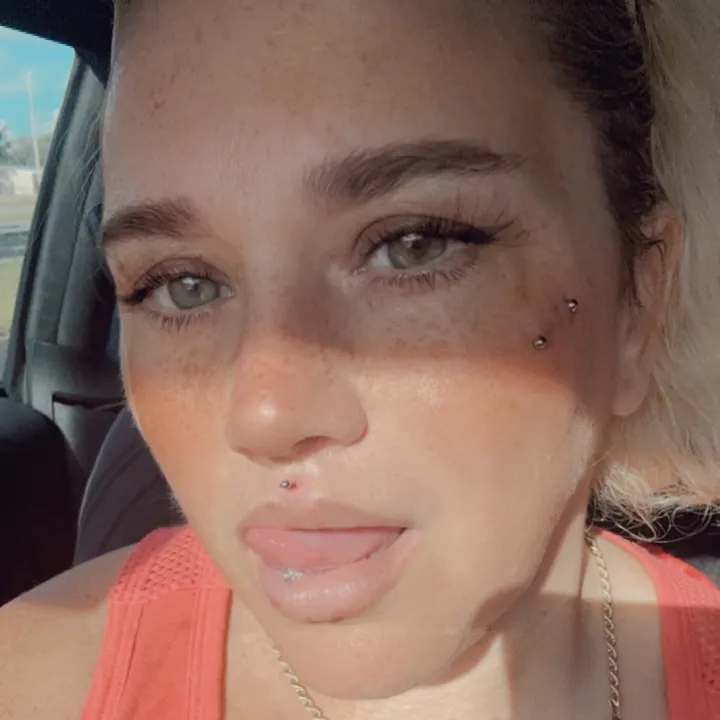 @debbiejones925