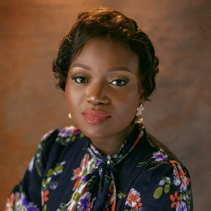 @sholaaliogo